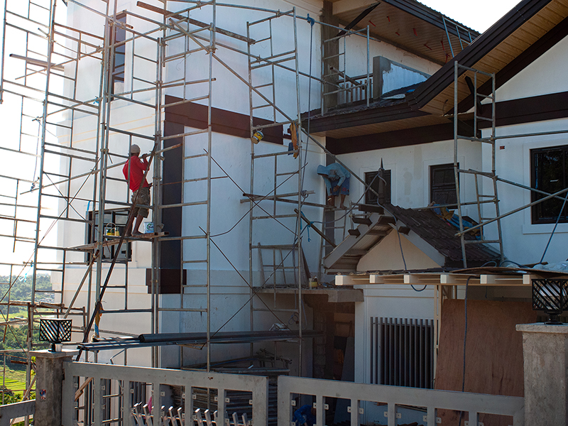 Construction d'une maison | Raising a family home