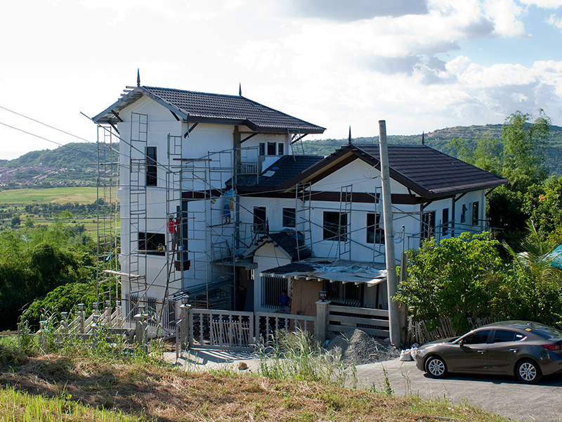 Construction d'une maison | Raising a family home