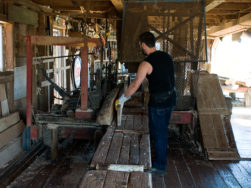 MOULIN À BOIS M.COUSIN | M.COUSIN WOOD CUTTING MILL