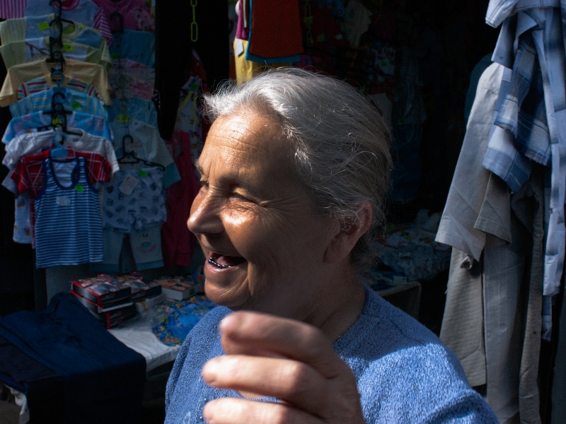 MARCHÉ DU DIMANCE RUSSIE | SUNDAY MARKET RUSSIA